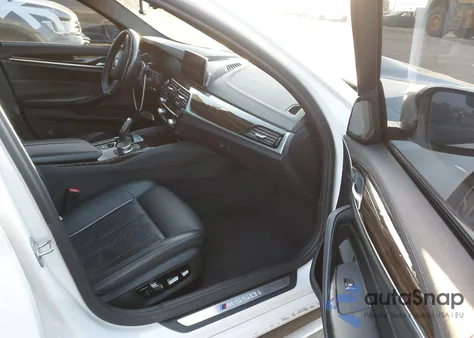 2019 BMW M550I xDrive z USA, uszkodzony, nr VIN WBAJB9C50KB289315